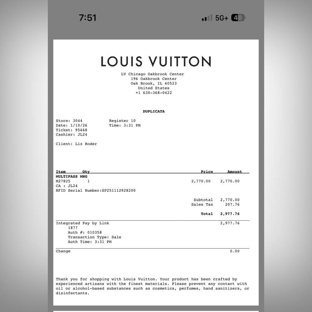Louis Vuitton Multipass - Picture 12 of 13